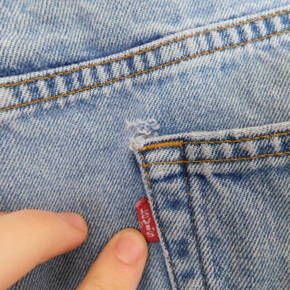 Vintage 90s 1999 Levi's Jeans Size 36 x 32 550 Casual Faded Denim 5 Pocket Blue - Picture 13 of 16